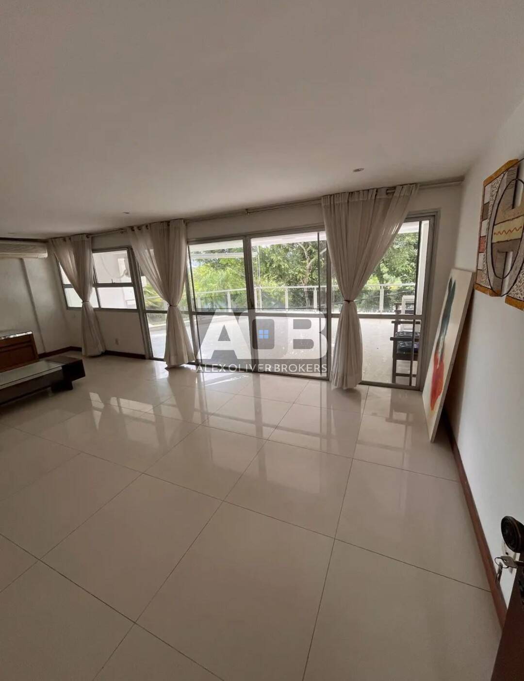 Apartamento com 3 quartos à venda, 193 m²,