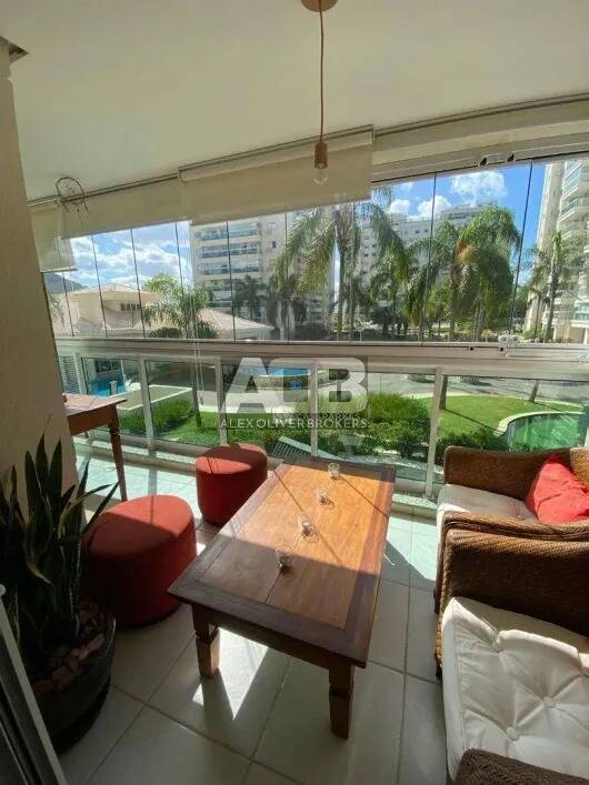 Apartamento com 3 Quartos para venda ou aluguel, 90m² - Barra da Tijuca